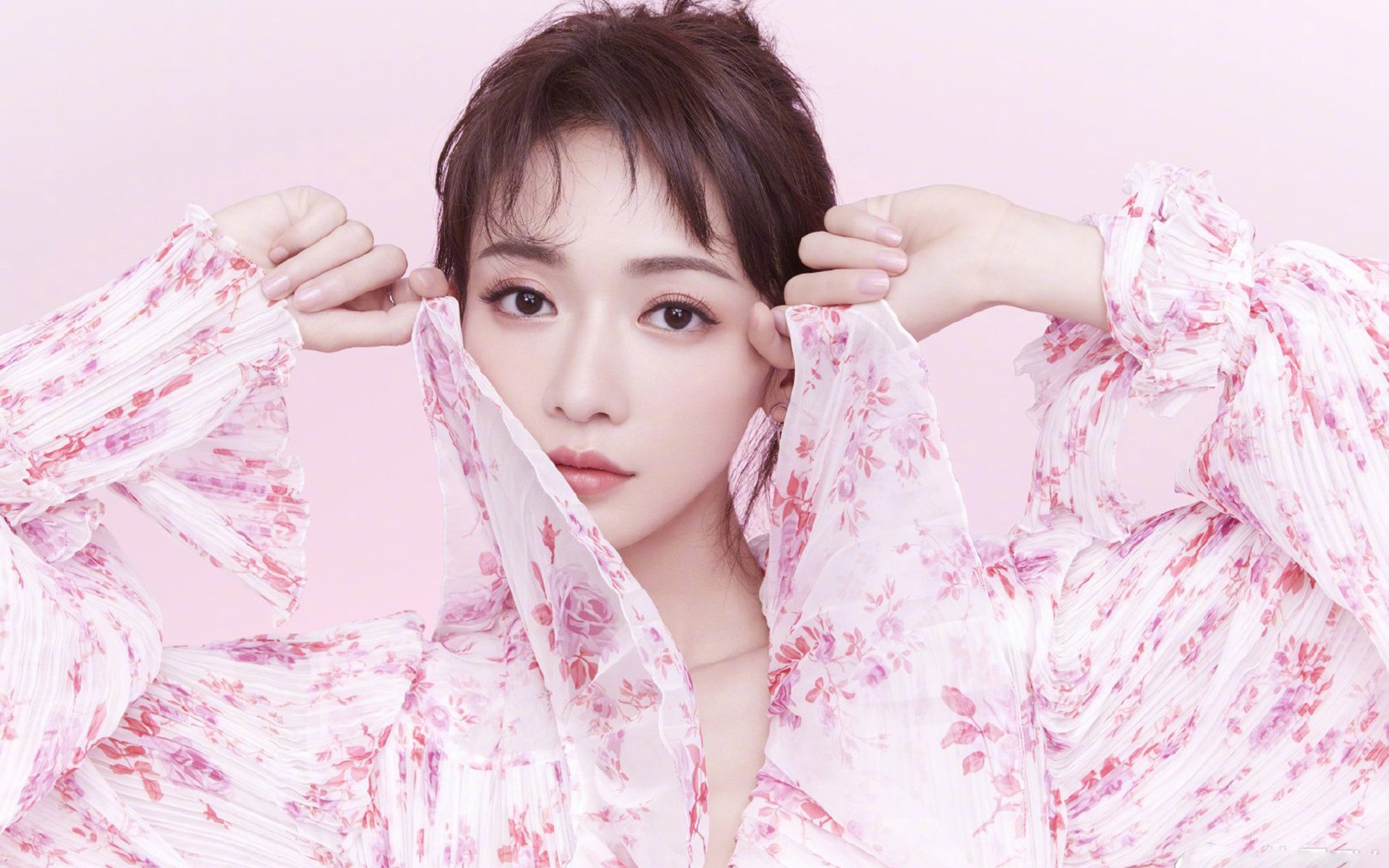 马赛圣火下的唯一棋手，斯通斯如何以一己之力重塑威尔士攻防命脉